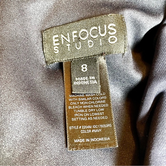 Enfocus Studio Sleeveless Cowl Neck Wide Leg Jumpsuit Navy Size 8 - Picture 4 of 6